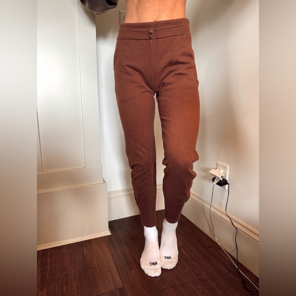Lululemon brown cotton cashmere knit mid rise joggers